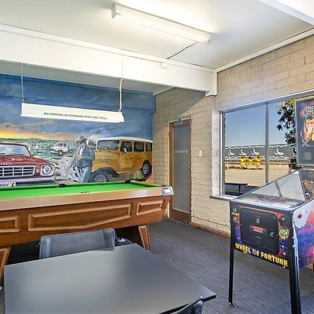 Nullarbor Roadhouse Hotell Exteriör bild
